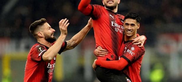 开云体育官网-罗马城内战平收，欧战名额渐失