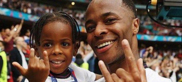 开云体育官方入口-关于意大利队实现背靠背欧洲杯正赛入场券的信息