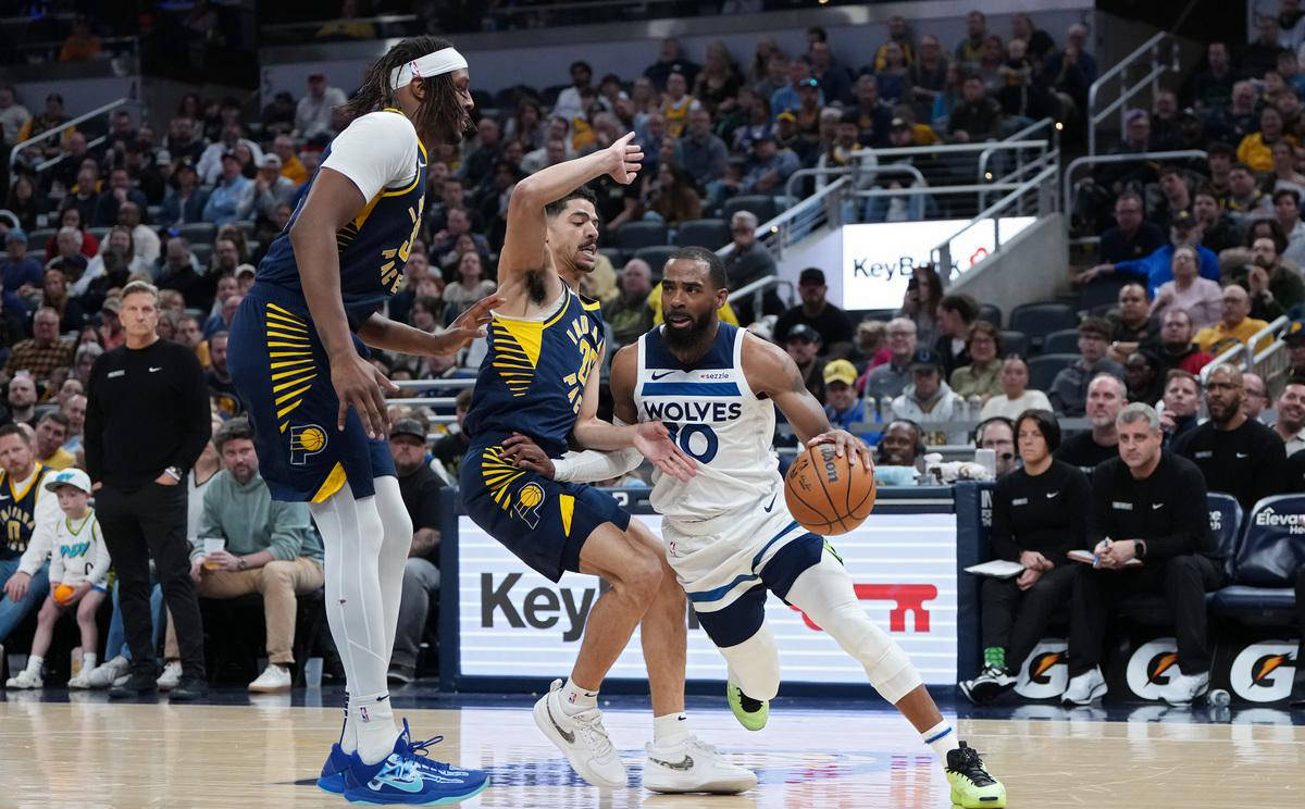 雄鹿队连胜在望，冲击东部第一目标的简单介绍