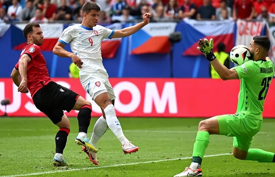 比利时在对阵格鲁吉亚的比赛中-战平的简单介绍 比利时在对阵格鲁吉亚的比赛中-战平的简单介绍