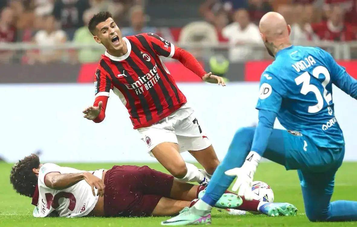 拉齐奥中锋回避记者锁定目标,力争赛季最佳射手的简单介绍 拉齐奥中锋回避记者锁定目标,力争赛季最佳射手的简单介绍