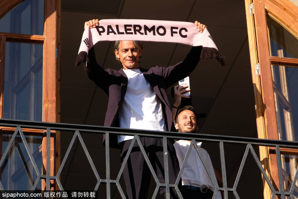 关于卡利亚里年轻球员崭露头角，攻入制胜一球的信息