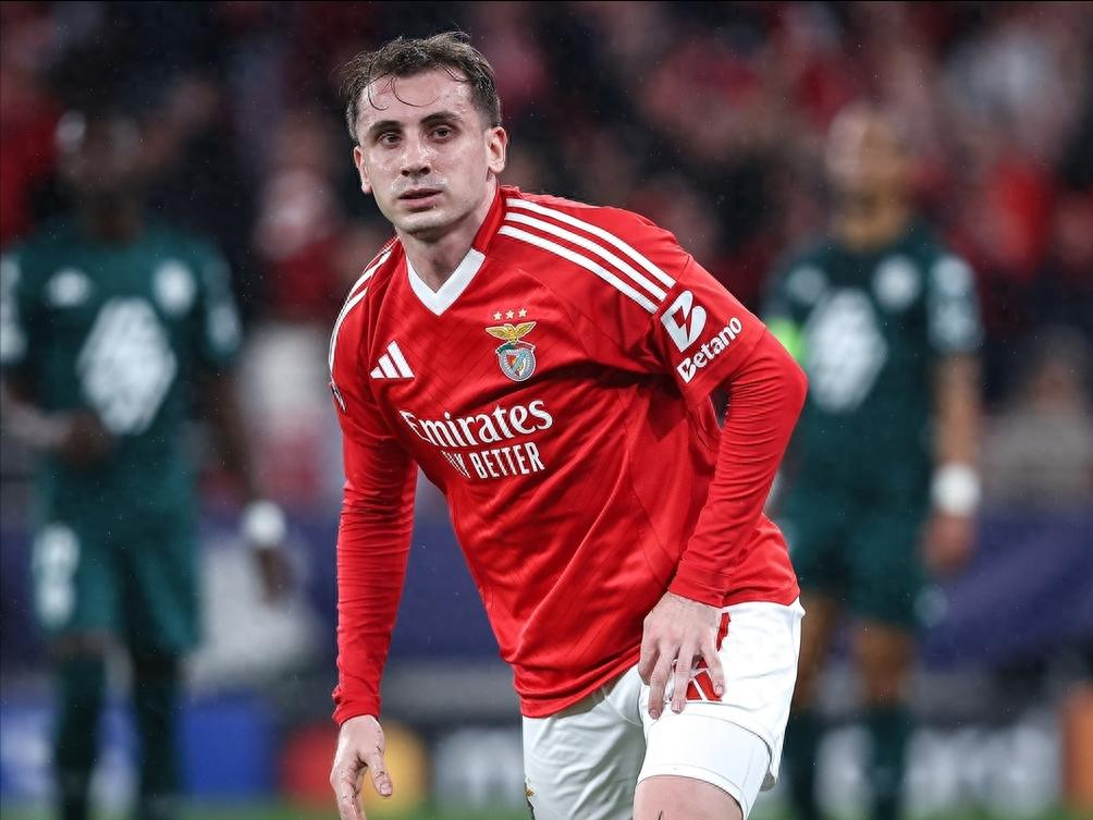 本菲卡凭借客场进球晋级欧冠半决赛