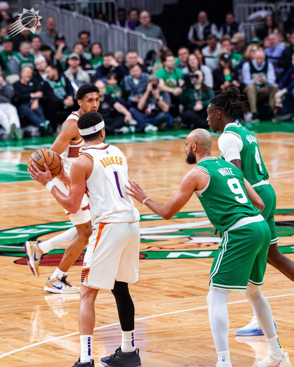 包含太阳遭逆转惨败!扬尼斯最后时刻关键上篮的词条 包含太阳遭逆转惨败!扬尼斯最后时刻关键上篮的词条