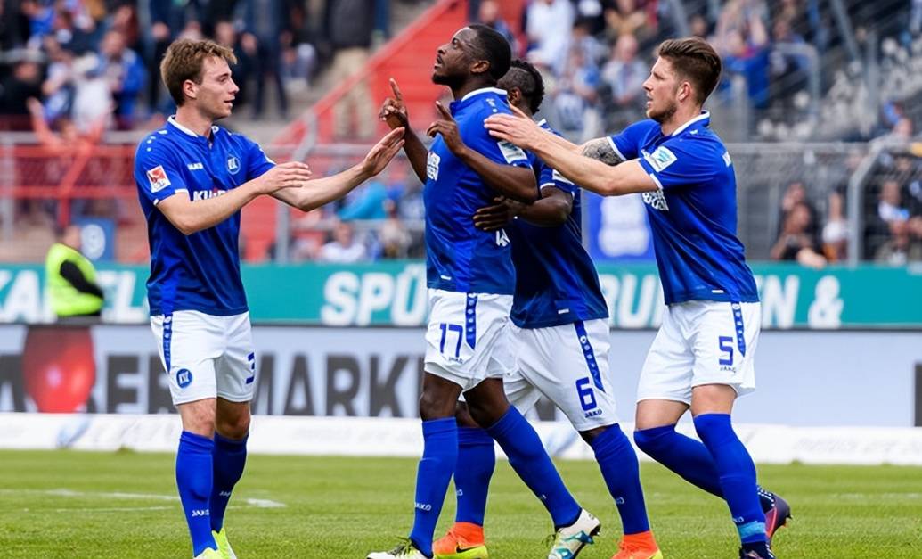 汉诺威球队连续三场不败，士气高涨