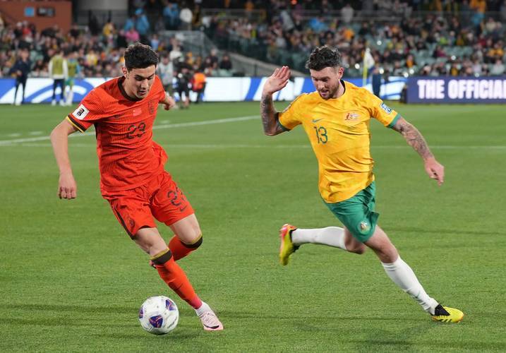 无尽激情:球队与对手激战,场上气氛紧张!的简单介绍 无尽激情:球队与对手激战,场上气氛紧张!的简单介绍