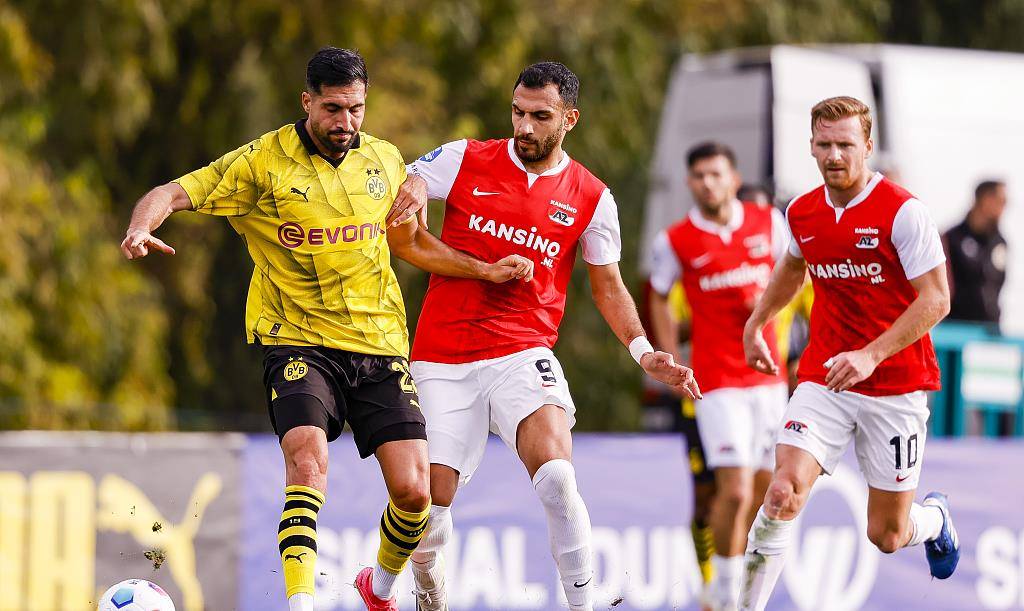 阿贾克斯豪取胜利,领先对手积分榜冲击前列的简单介绍 阿贾克斯豪取胜利,领先对手积分榜冲击前列的简单介绍